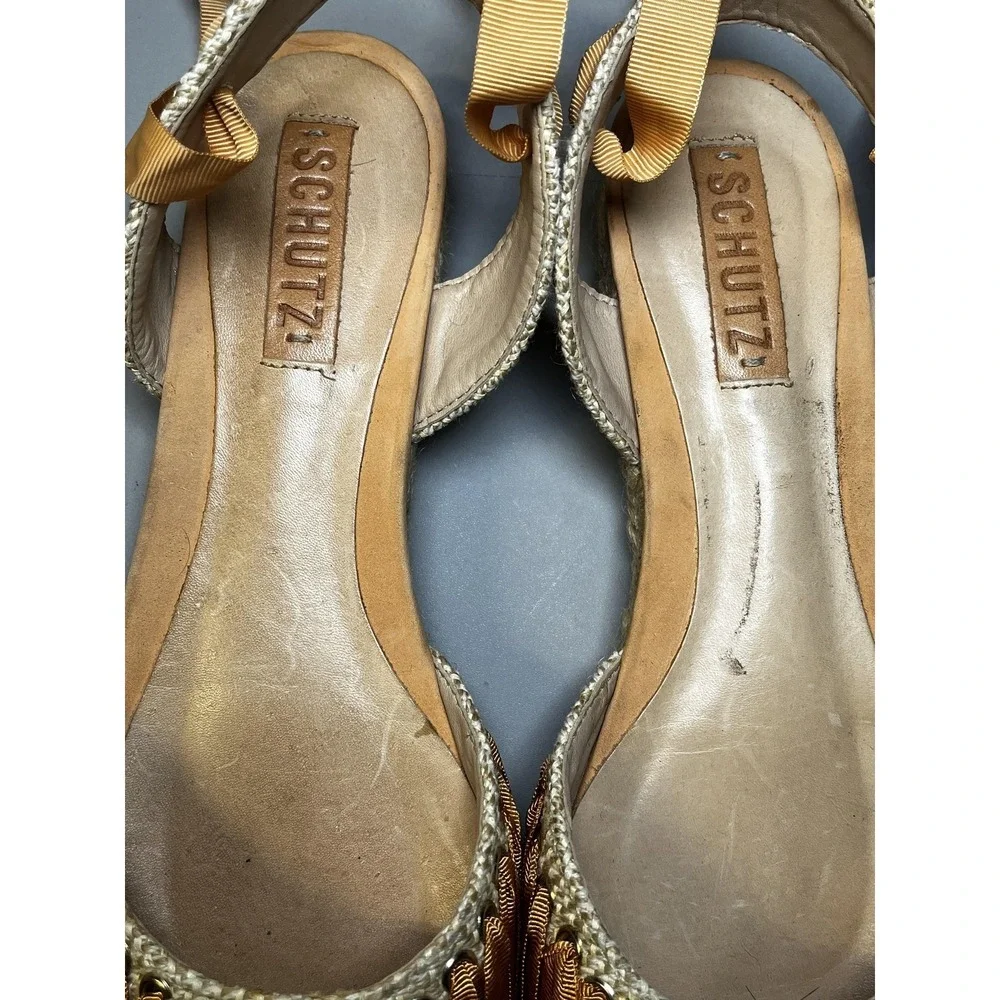 SCHUTZ brand style
